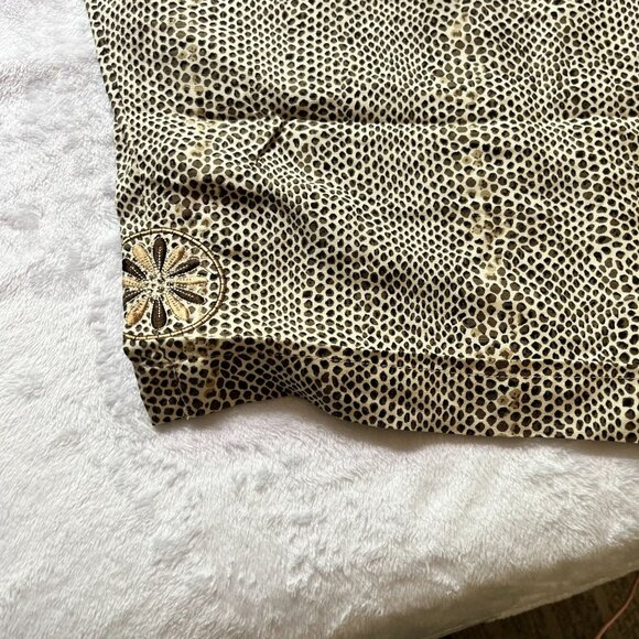 Avenue Womens Snakeskin Bermuda Shorts Size 32 Brown Linen Blend Embroidered Hem - Picture 5 of 13